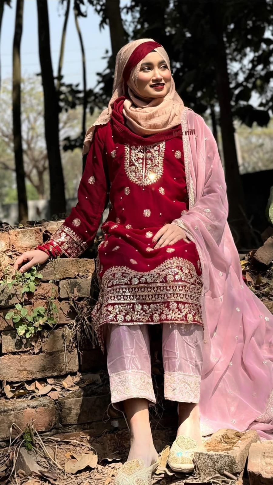 ইন্ডিয়ান জর্জেট এমব্রয়ডারি ফোর পিস