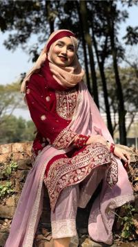ইন্ডিয়ান জর্জেট এমব্রয়ডারি ফোর পিস