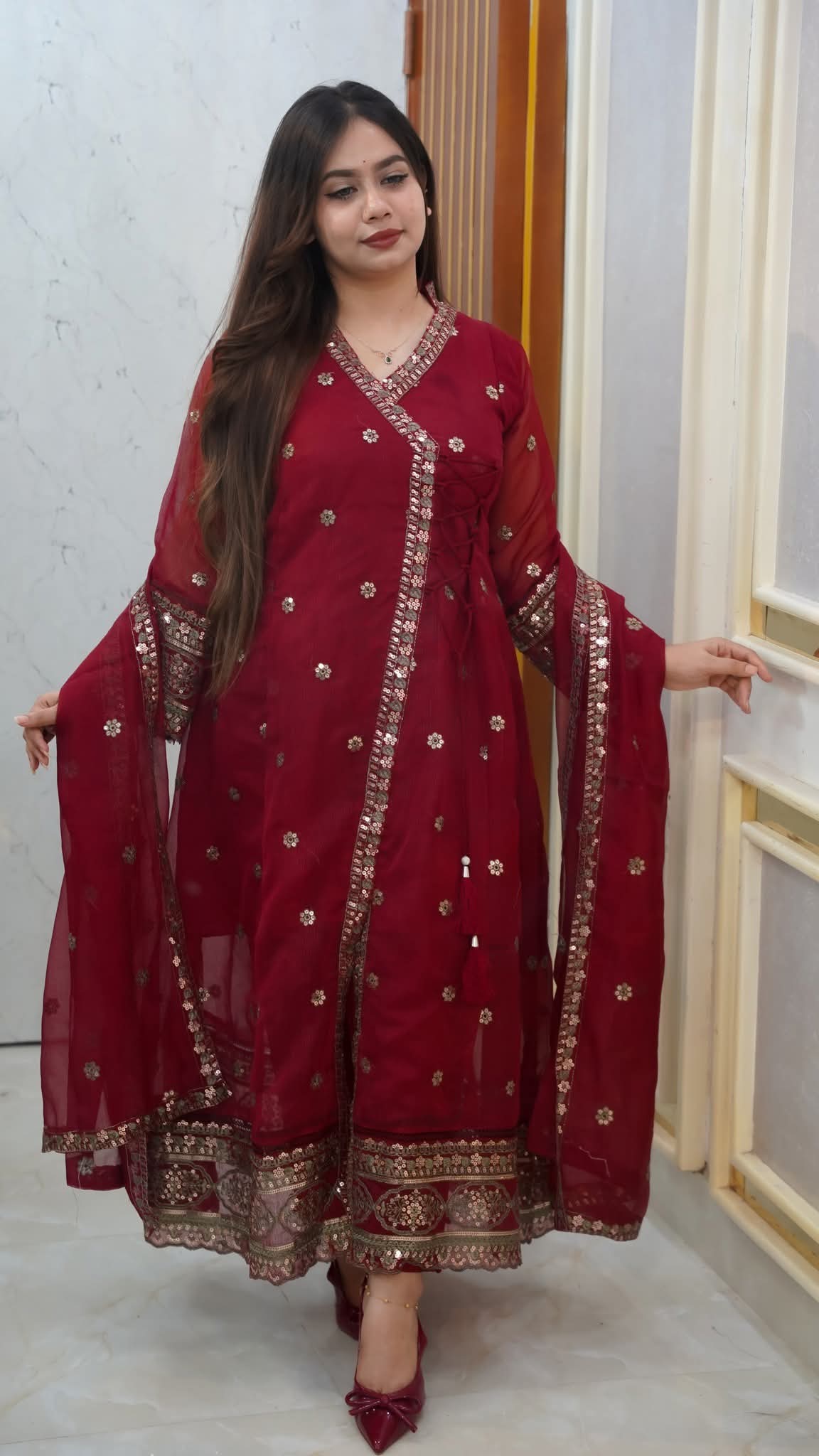 পাকিস্তানি  ডিজাইন ফোর  পিস সাদা বাহার টিস্যু