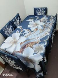 China Premium 3D Print Table Cloth Set