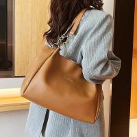 Signature Classic shoulder women's tote bags