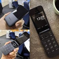 Nokia 2720 flip