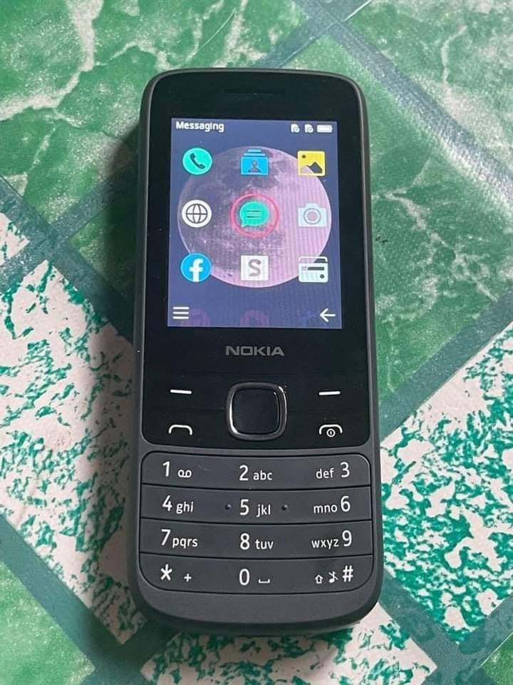 Nokia 225 4G Button Mobile Black Colour (New)