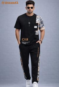 টি-শার্ট এবং প্যান্ট কম্বো
