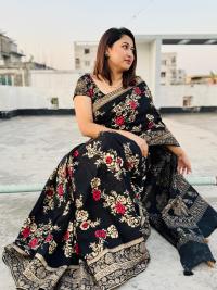 Dhupian Silk Sharee with Blaus Piece