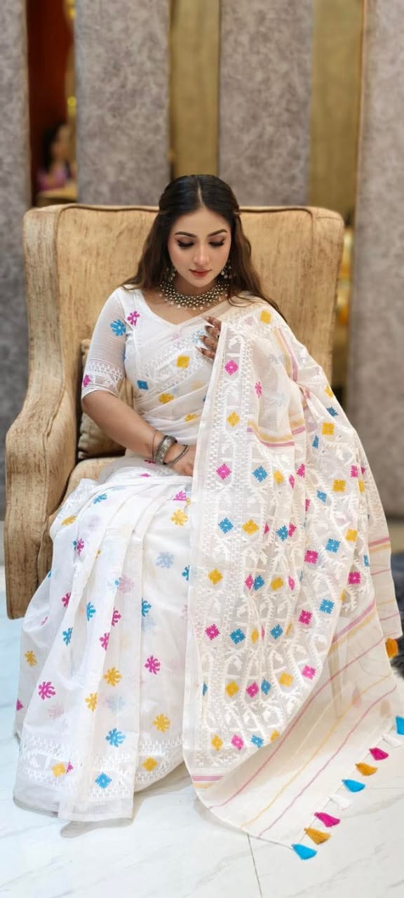 ✨ জামদানী মোটিফ হাফ সিল্ক শাড়ি - ঐতিহ্য আর আধুনিকতার শ্রেষ্ঠ ফিউশন ✨