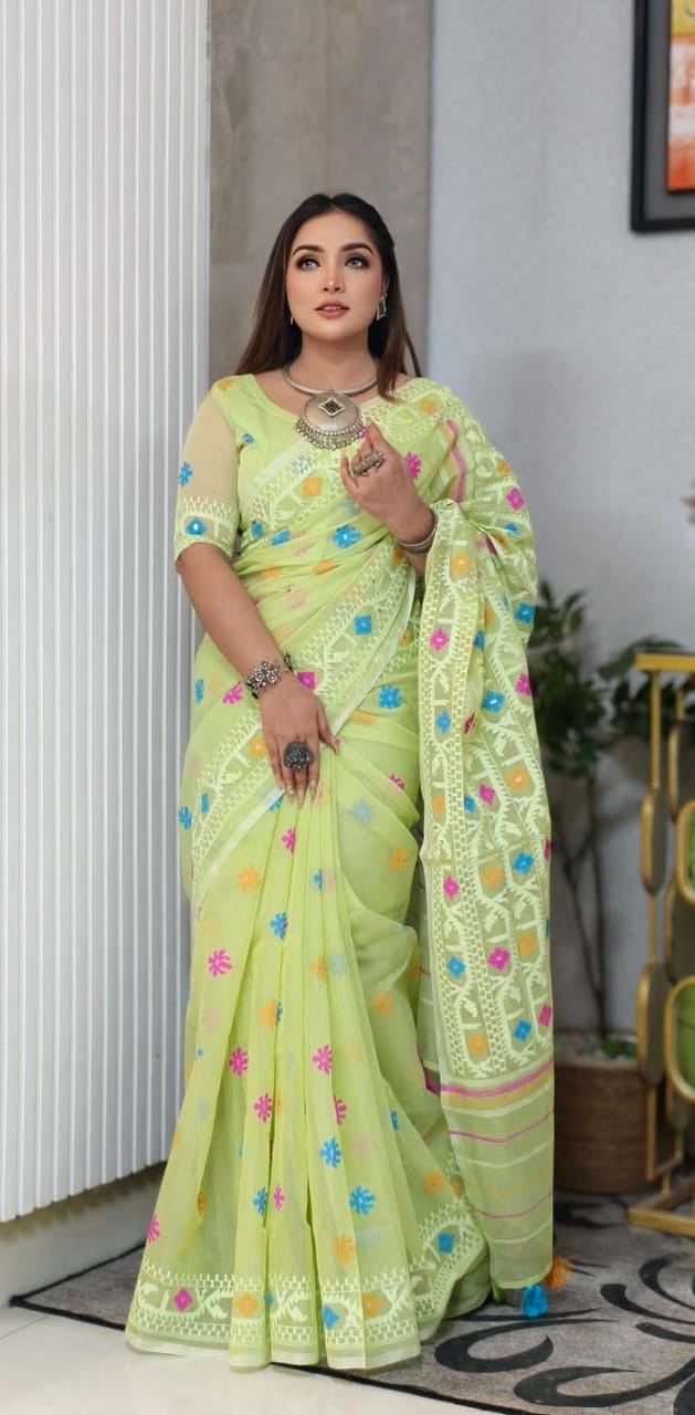 ✨ জামদানী মোটিফ হাফ সিল্ক শাড়ি - ঐতিহ্য আর আধুনিকতার শ্রেষ্ঠ ফিউশন ✨